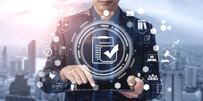 Các quy định về quyền và trách nhiệm của người sử dụng web