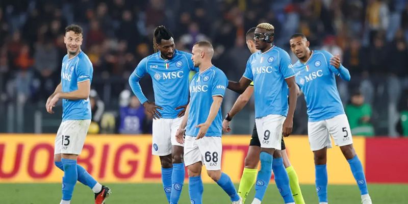 Napoli là đội bóng nổi tiếng với lối chơi hiện đại